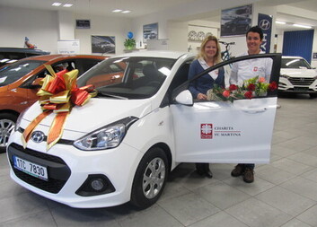 Charitě sv. Martina slouží nové auto